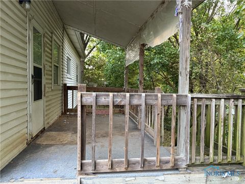 Tiny photo for 212 E High Street, Napoleon, OH 43545 (MLS # 6136963)