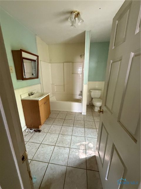 Tiny photo for 212 E High Street, Napoleon, OH 43545 (MLS # 6136963)