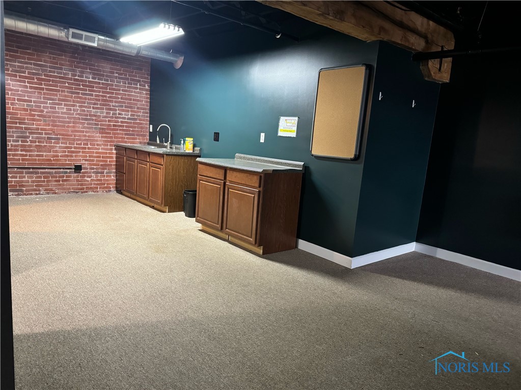Findlay, Ohio 45840, United States, ,Residential,Active,60190