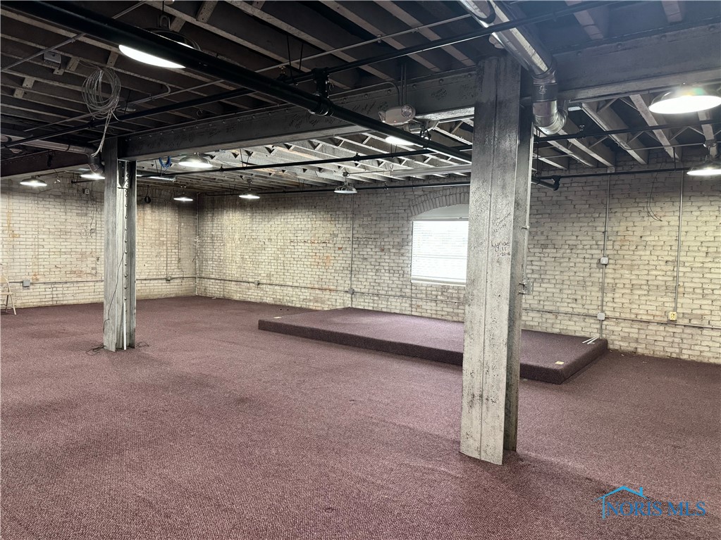 Findlay, Ohio 45840, United States, ,Residential,Active,60190