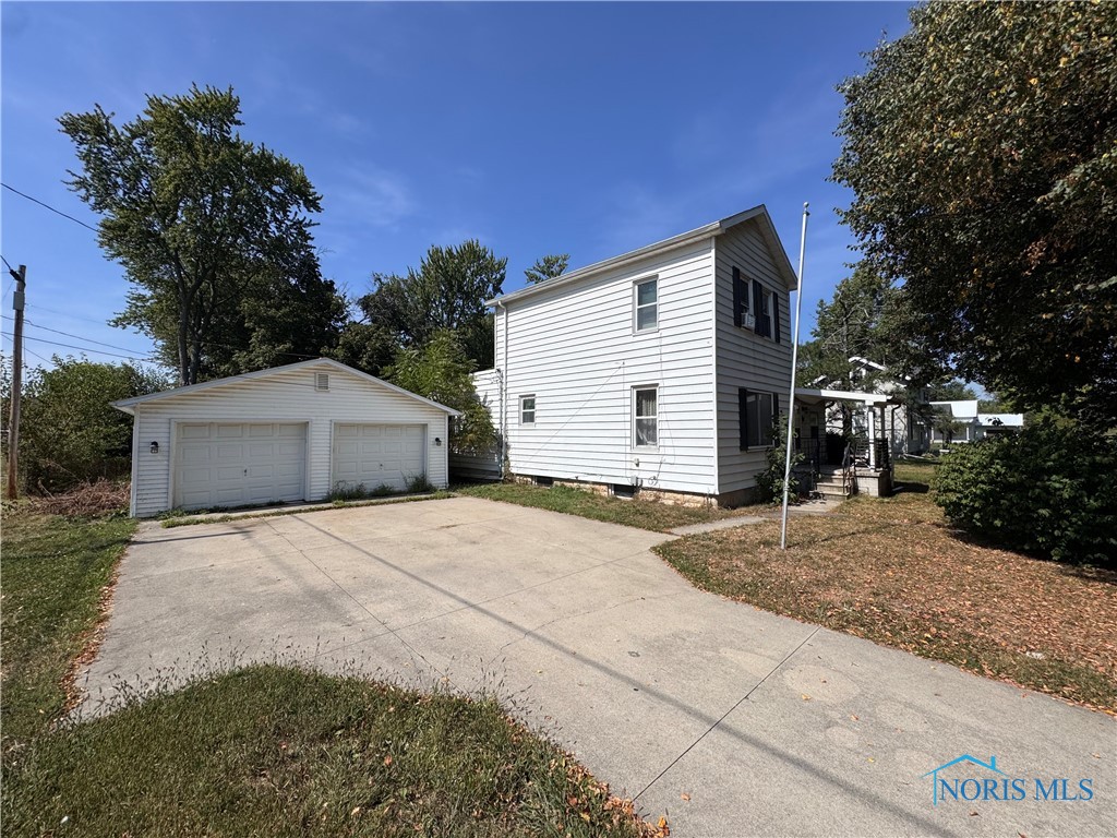 725 Sheffield Avenue