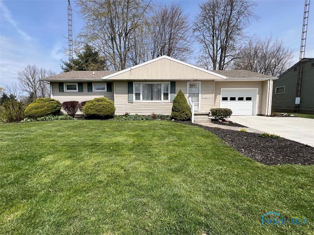 400 W Gage Street, Forest, Ohio image 1