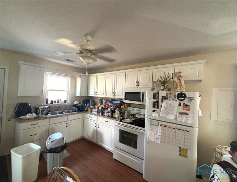 4134 Angola Road, Toledo, Ohio image 6
