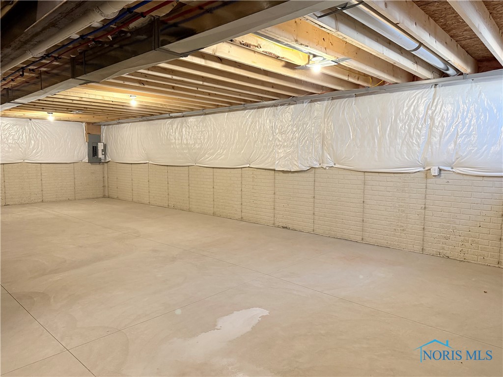24647 W Third Street, Grand Rapids, Ohio image 12