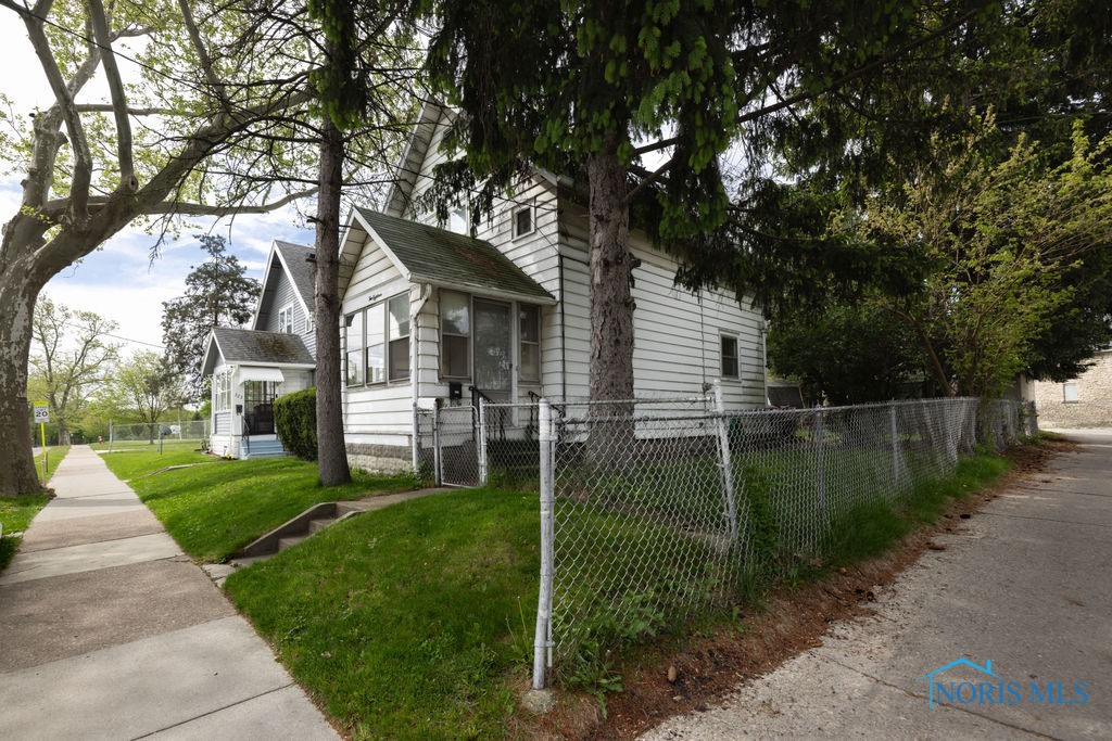218 Worthington Street, Toledo, Ohio image 7