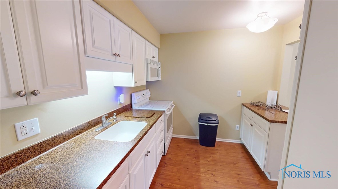 5679 Monroe Street #806, Sylvania, Ohio image 9