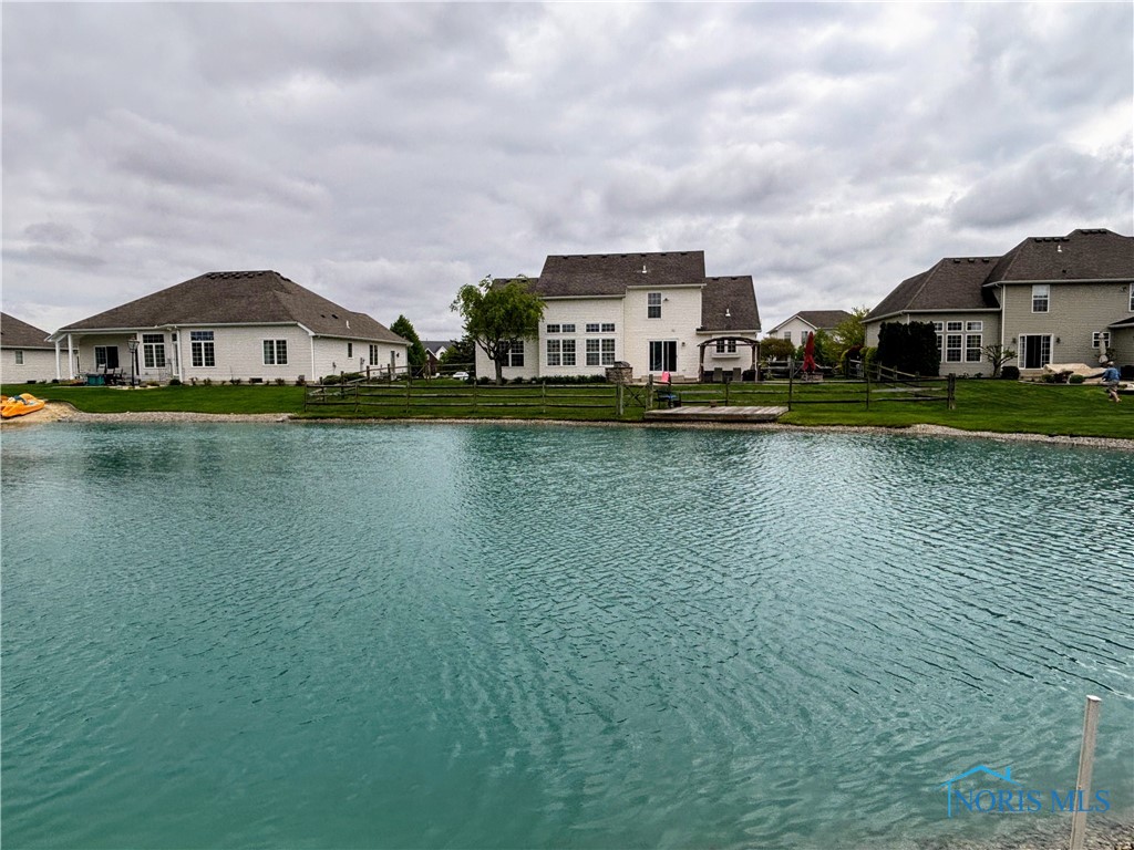 5663 Maple Creek Boulevard, Sylvania, Ohio image 3