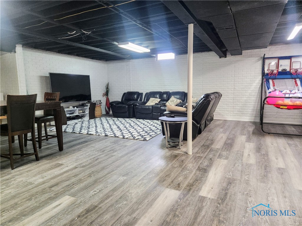5663 Maple Creek Boulevard, Sylvania, Ohio image 31