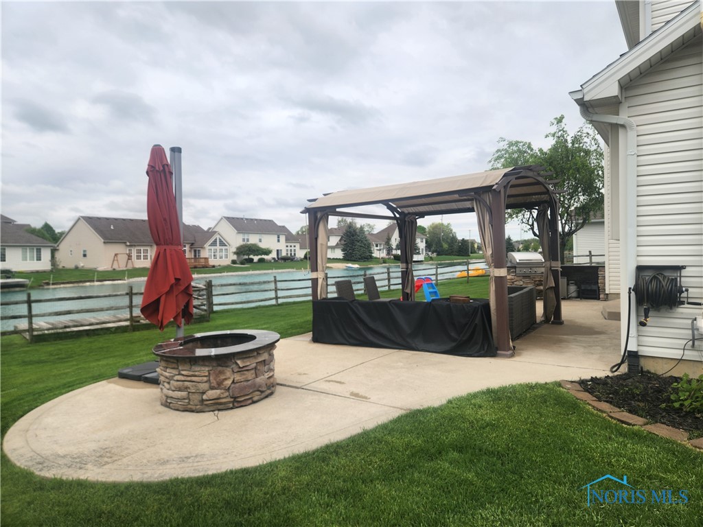 5663 Maple Creek Boulevard, Sylvania, Ohio image 5
