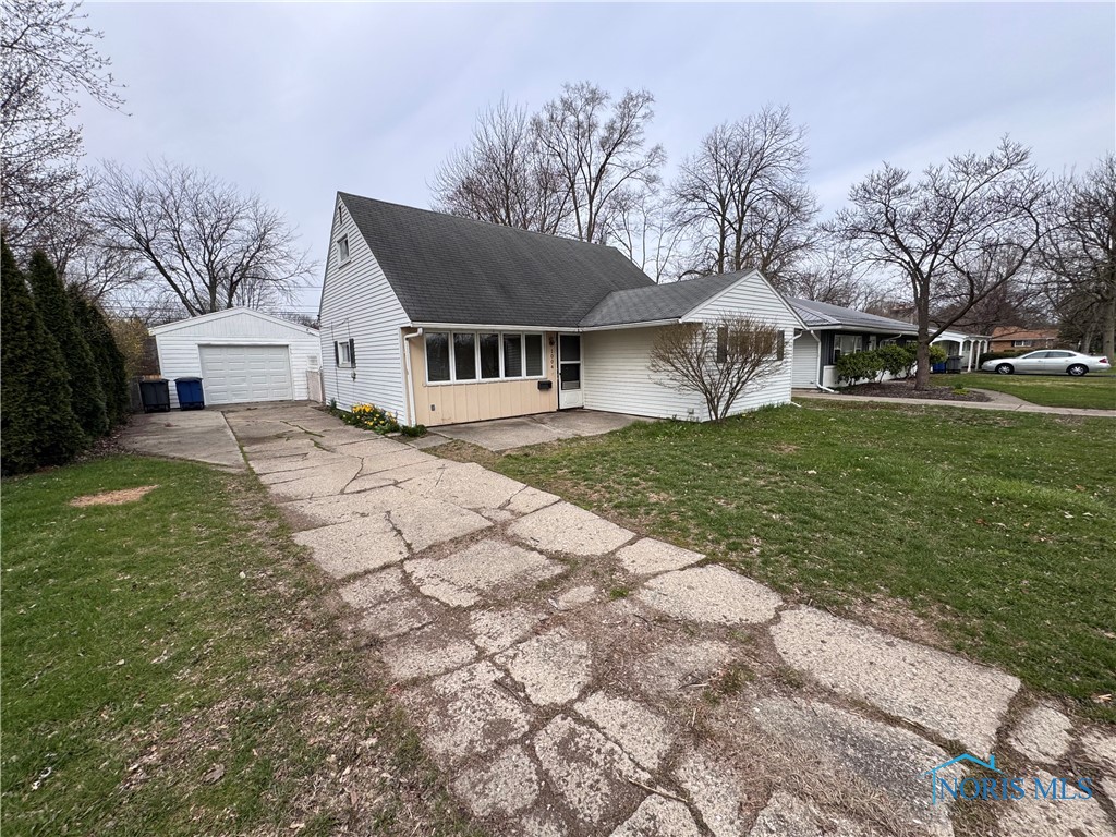 1004 Elm Street, Perrysburg, Ohio image 2
