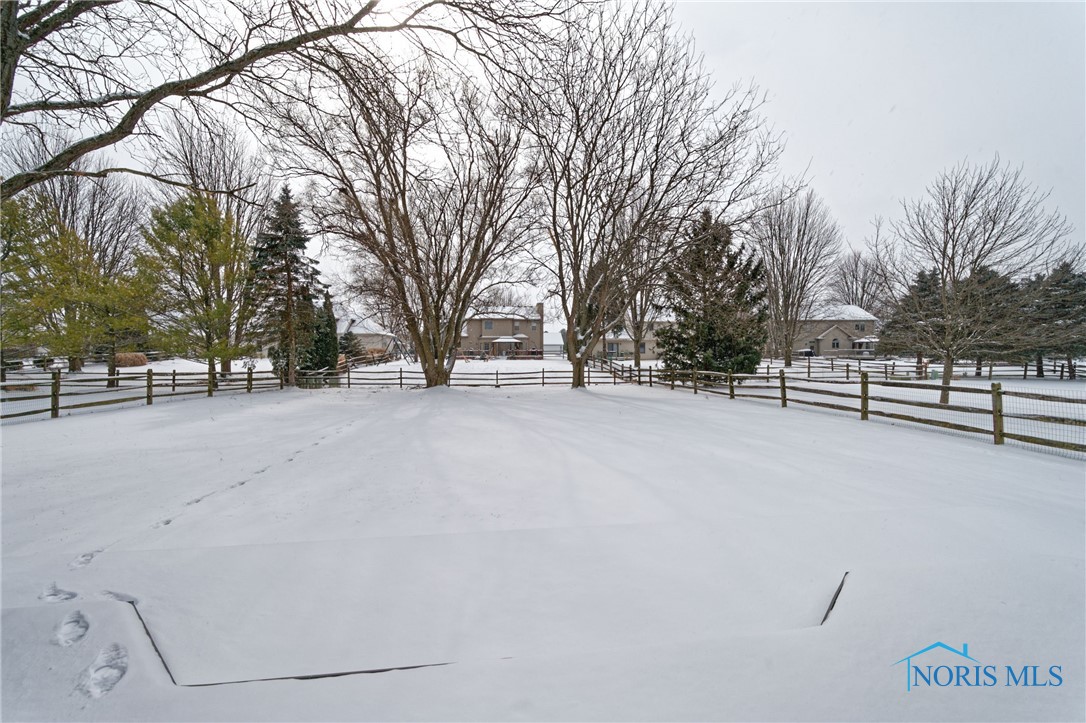 6639 Buck Creek Drive, Maumee, Ohio image 38