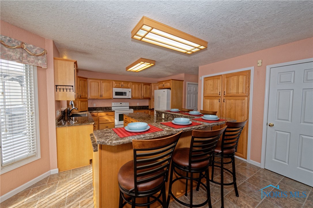 6639 Buck Creek Drive, Maumee, Ohio image 13