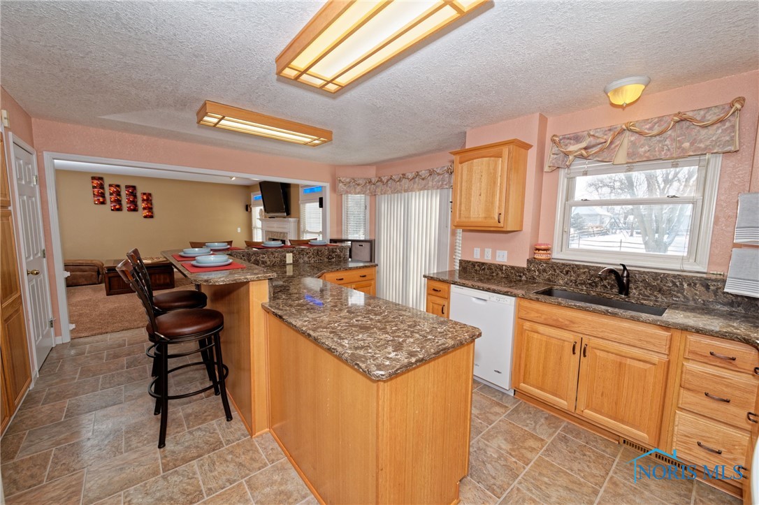 6639 Buck Creek Drive, Maumee, Ohio image 12