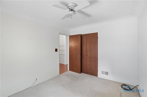 Tiny photo for 716 Farrer Street, Maumee, OH 43537 (MLS # 6136251)