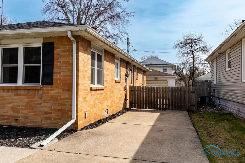 5236 Springdale Avenue, Toledo, Ohio image 16