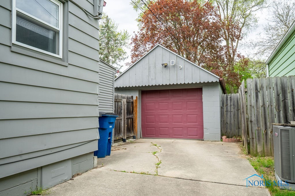 1208 Higley Street, Toledo, Ohio image 22