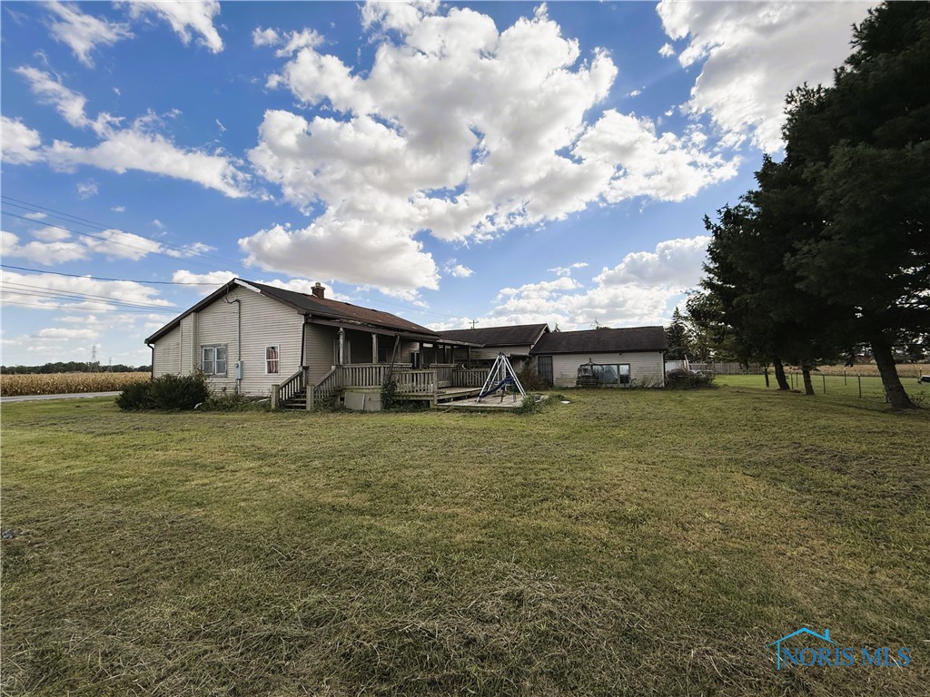 11725 Pemberville Road, Bradner, Ohio image 1