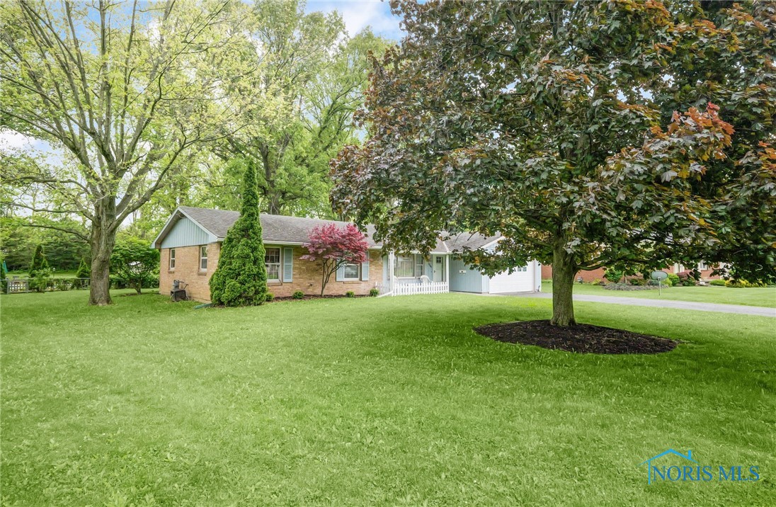 1205 Glen Meadow Drive, Findlay, Ohio image 3