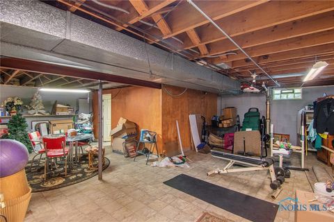Tiny photo for 2809 Starr Avenue, Oregon, OH 43616 (MLS # 6136959)