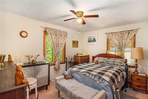 Tiny photo for 2809 Starr Avenue, Oregon, OH 43616 (MLS # 6136959)