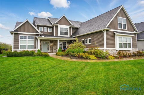 Photo for 480 Canterbury Boulevard