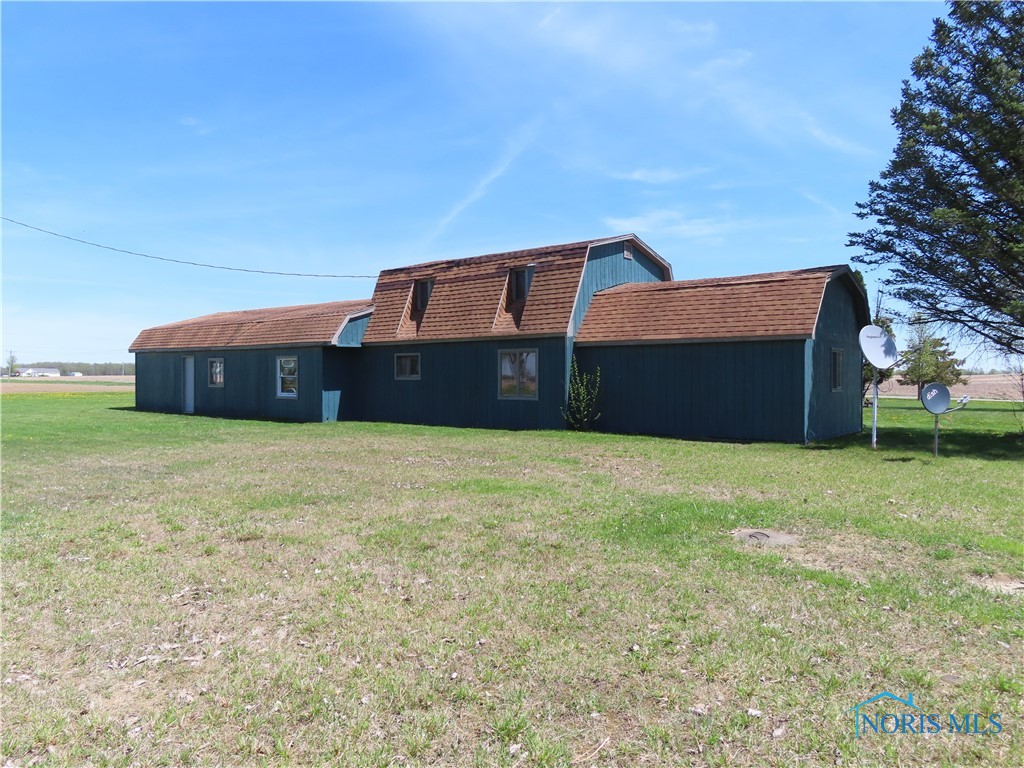 3725 County Road 8, Bryan, Ohio image 2