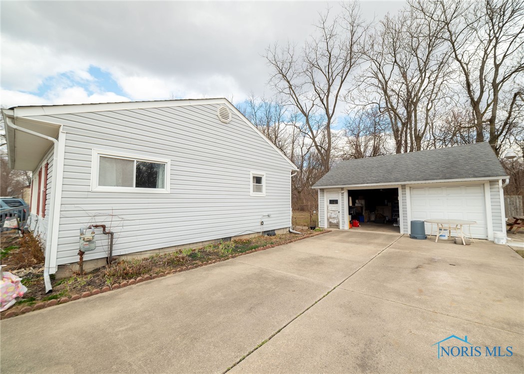 5412 Merriman Drive, Sylvania, Ohio image 22