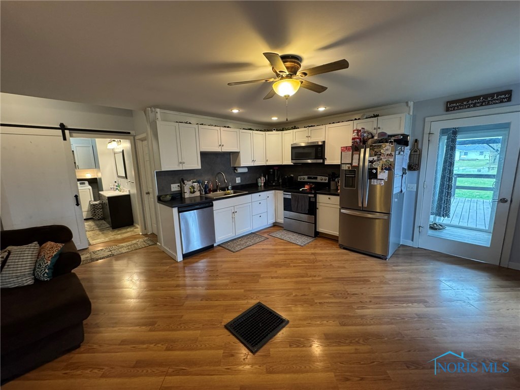 1208 Maplehurst Avenue, Montpelier, Ohio image 6