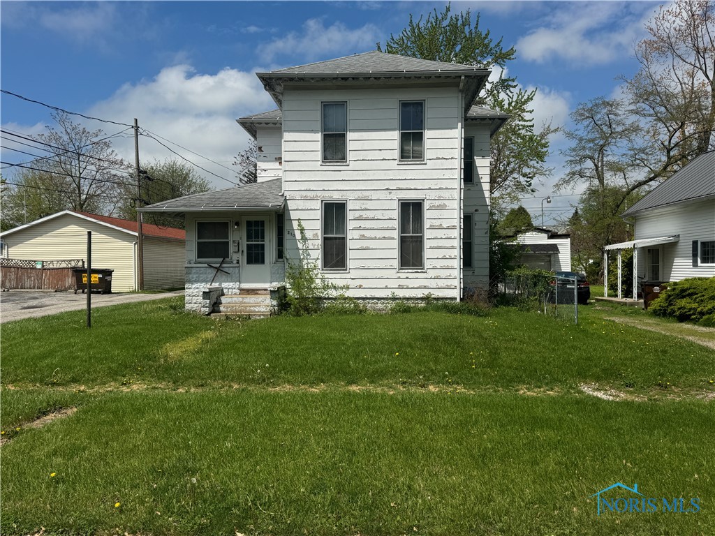 210 East Street, Defiance, Ohio image 1