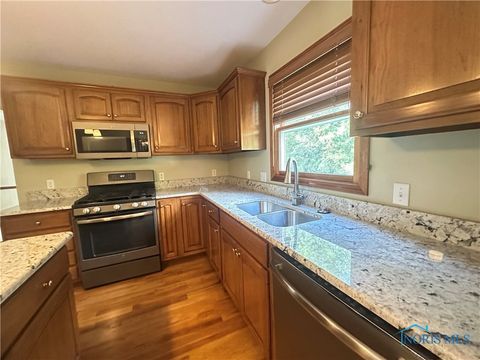 Tiny photo for 8046 Lea Court, Holland, OH 43528 (MLS # 6136423)