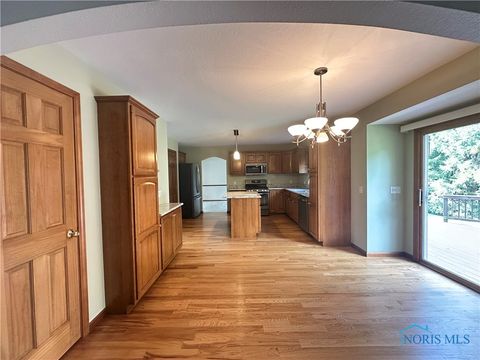 Tiny photo for 8046 Lea Court, Holland, OH 43528 (MLS # 6136423)