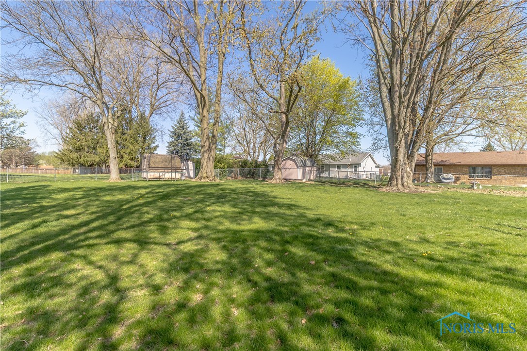 908 Laurel Lane, Findlay, Ohio image 42