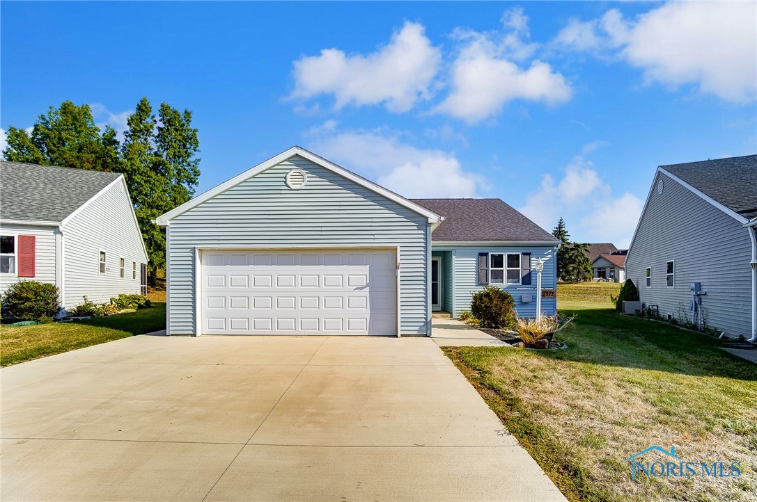 1312 Countryside Drive, Findlay, Ohio image 1