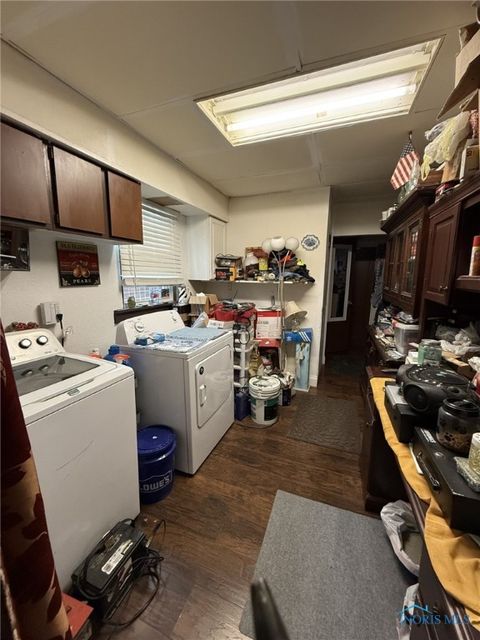 Tiny photo for 325 Whittemore Street, Toledo, OH 43605 (MLS # 6136309)