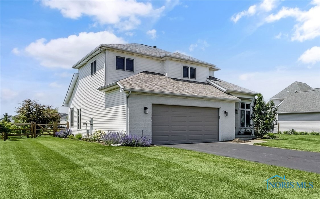 3130 Steeple Chase Lane, Perrysburg, Ohio image 2
