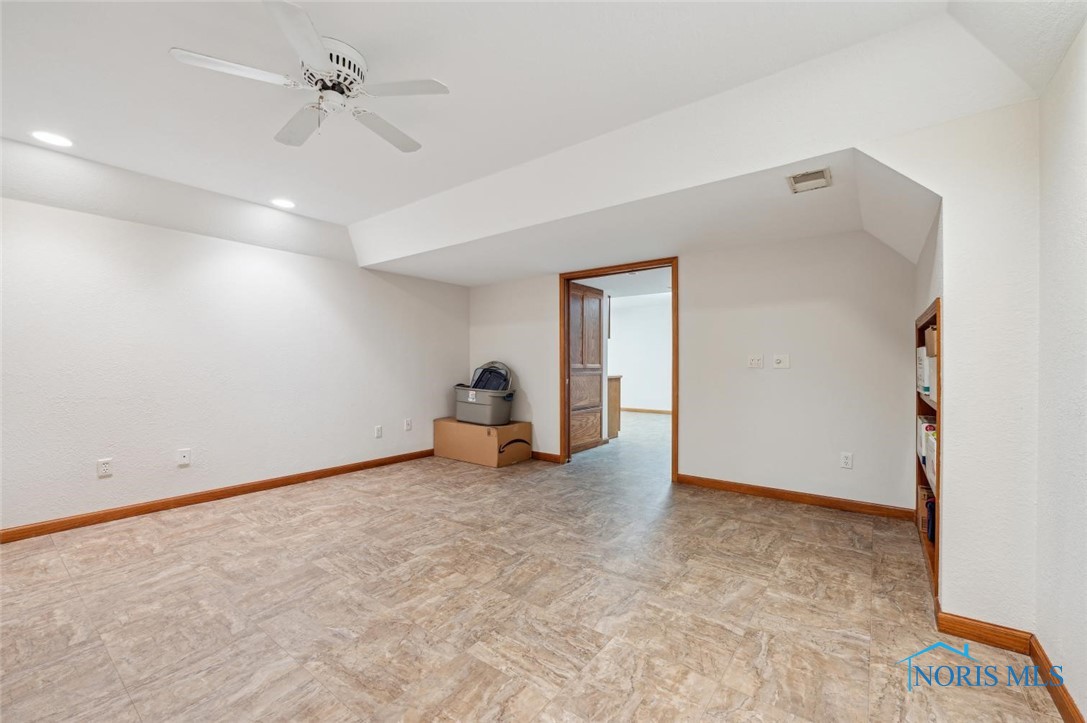 2629 Liverpool Court, Toledo, Ohio image 42