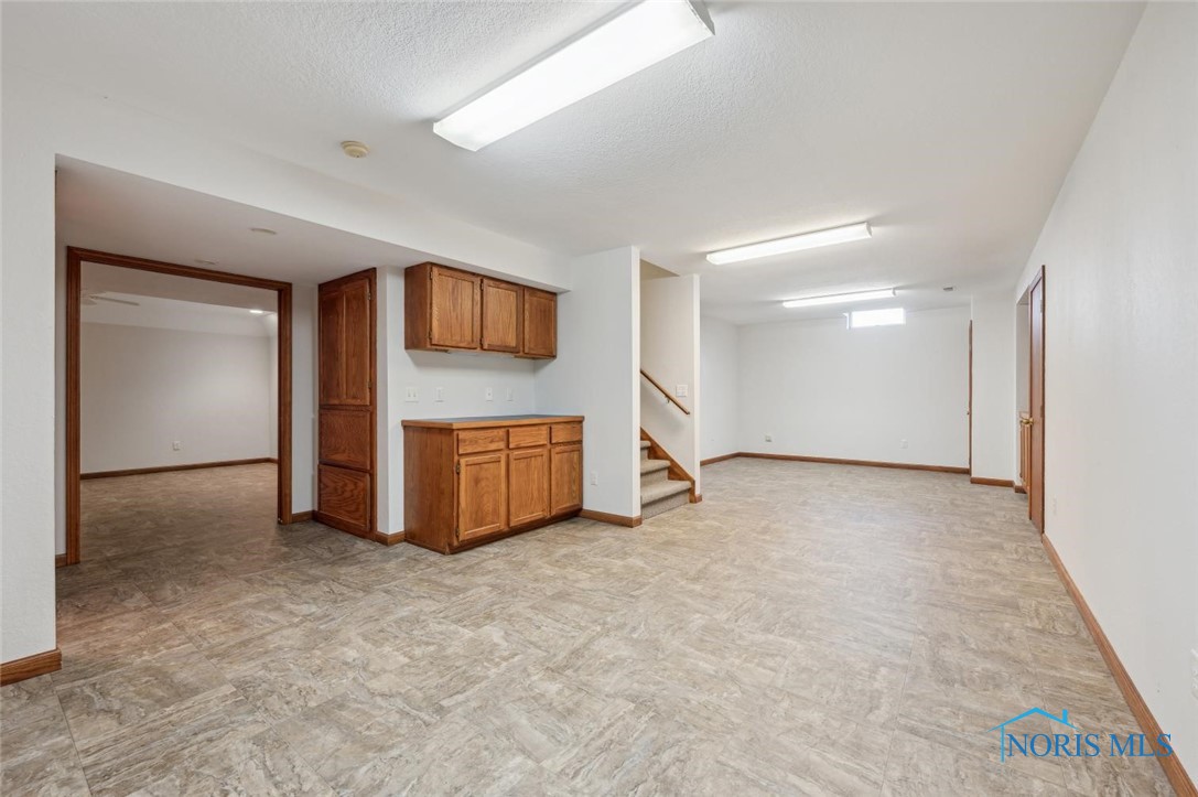 2629 Liverpool Court, Toledo, Ohio image 40