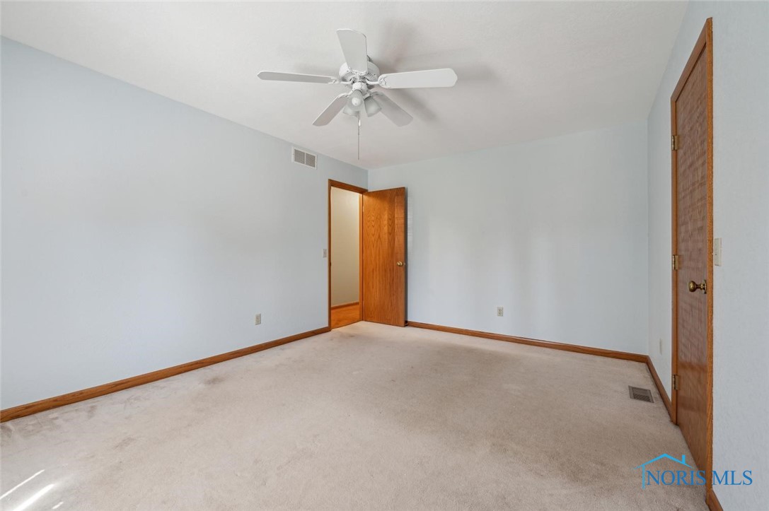 2629 Liverpool Court, Toledo, Ohio image 32