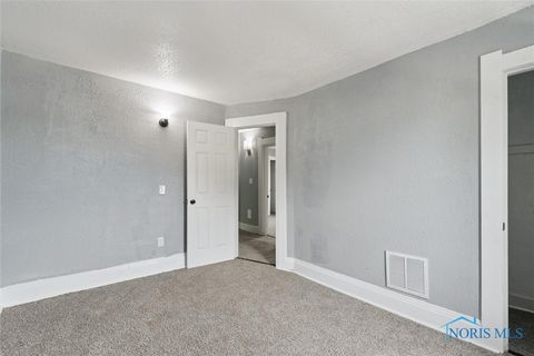 Tiny photo for 2368 Hollywood Avenue, Toledo, OH 43620 (MLS # 6136028)