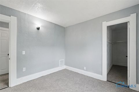 Tiny photo for 2368 Hollywood Avenue, Toledo, OH 43620 (MLS # 6136028)