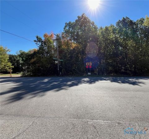 10637 Old State Line Road Swanton OH 43558