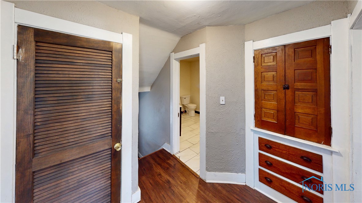 701 Brighton Avenue, Toledo, Ohio image 14
