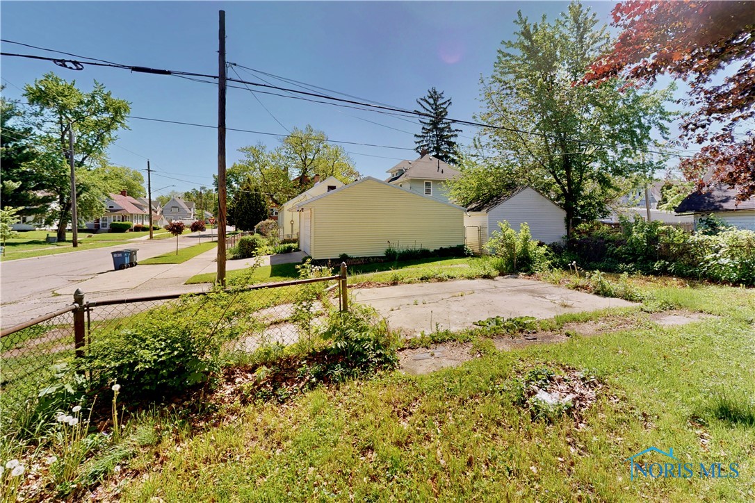 701 Brighton Avenue, Toledo, Ohio image 29