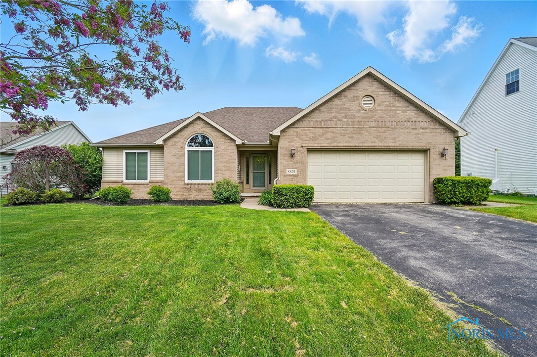 4437 Prairie Creek Lane, Maumee, Ohio image 1