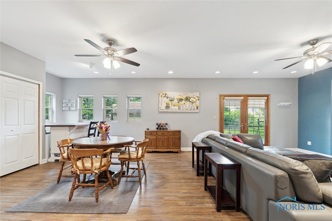 3127 Drummond Road, Toledo, Ohio image 13