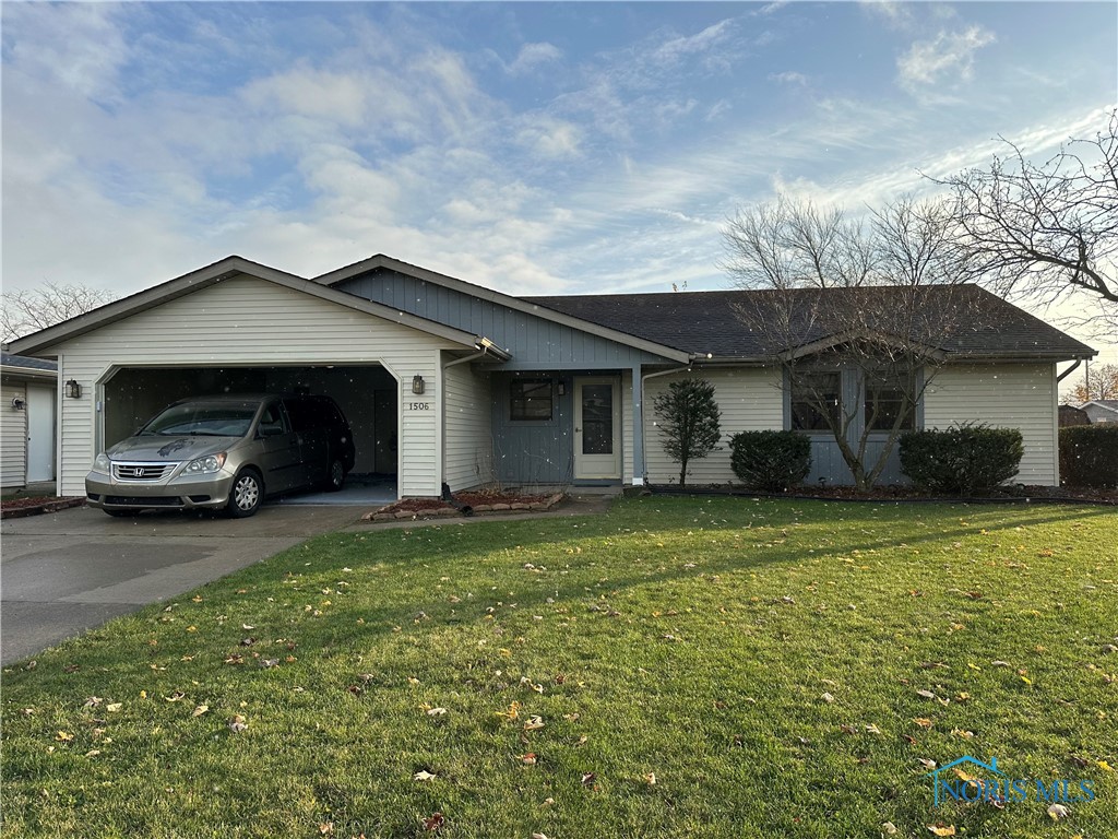 1506 Colonial Lane, Bryan, Ohio image 1