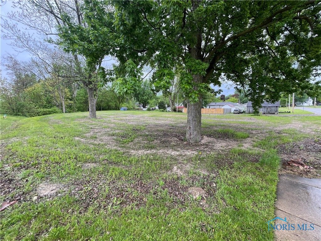 1081 Scott St., Napoleon, OH 43545, MLS 6114047 Howard Hanna