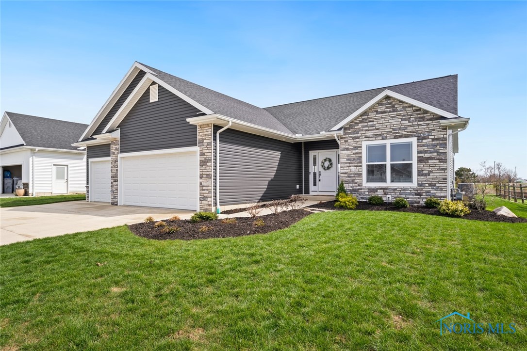 9581 Early Drive, Findlay, Ohio image 3