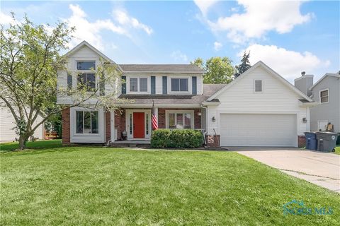 Photo of 2062 Lexington Drive, Perrysburg, OH 43551 (MLS # 6132641)