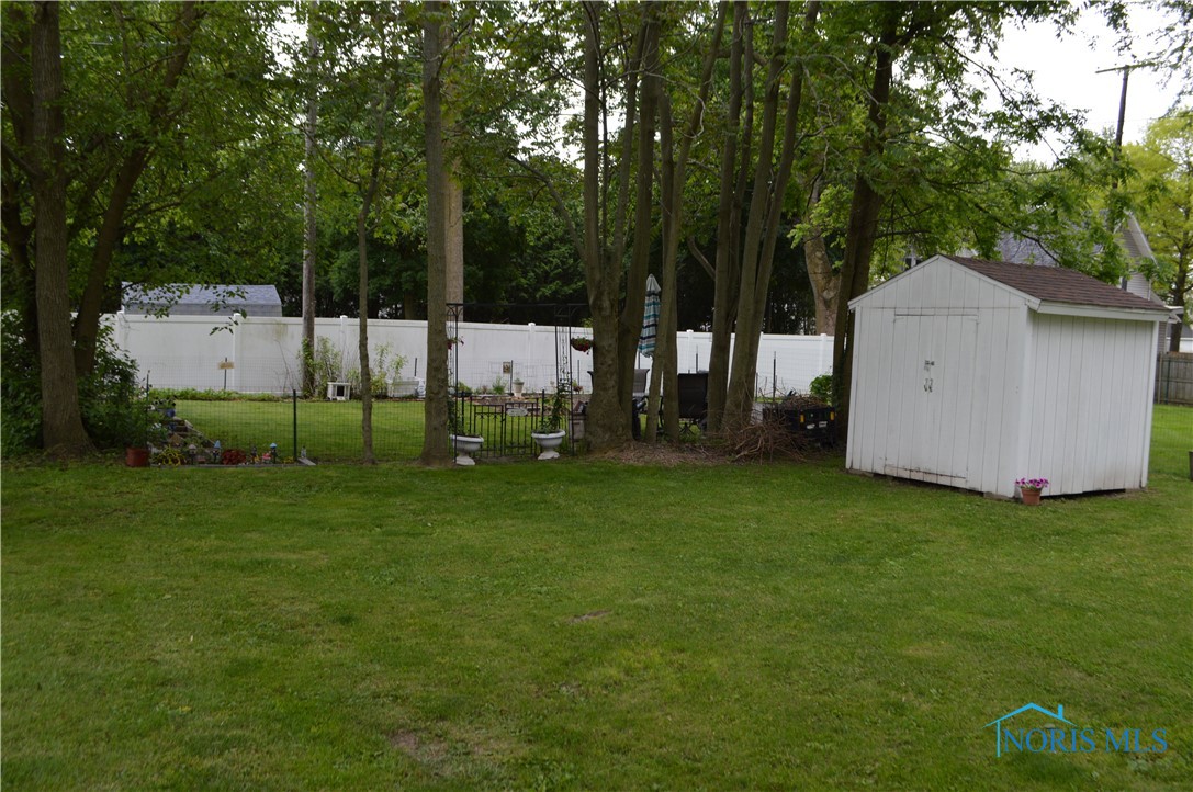 704 E High Street, Hicksville, Ohio image 23
